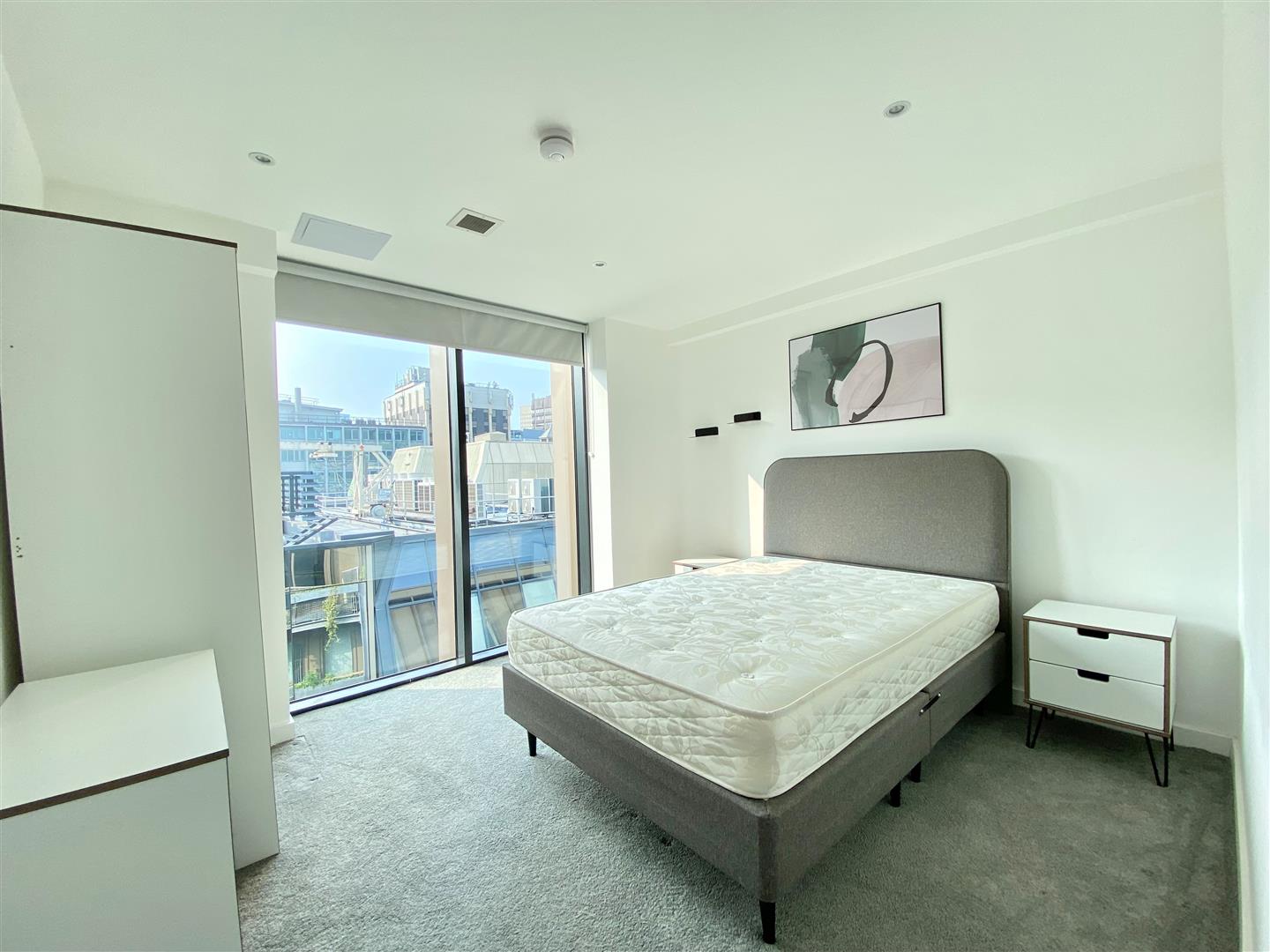 2 Bedroom Apartment To Buy image 5